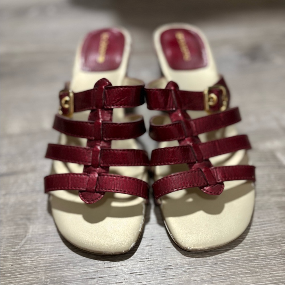 Liz Claiborne Burgundy Sandals - Picture 2 of 9